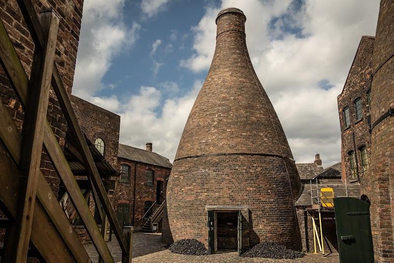Gladstone Pottery Museum