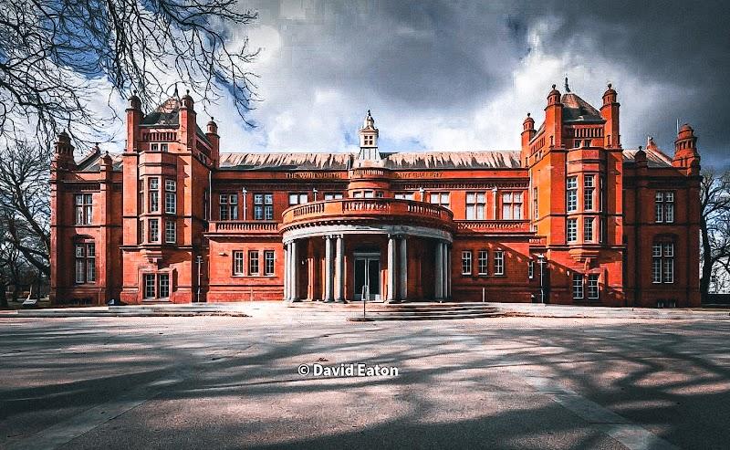 Whitworth Art Gallery
