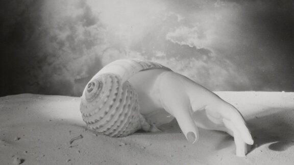 Dora Maar - Main coquillage - 1934