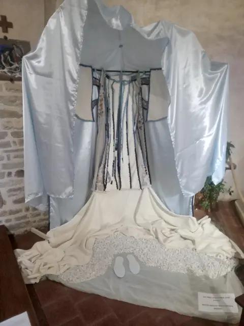 Exposition d'art Chemins d'Art Sacré « Sous le Manteau de Notre Dame des Roses »