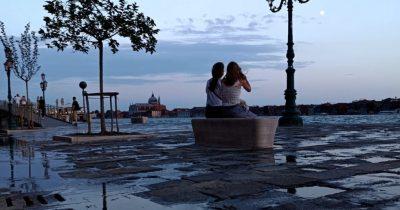 Exposition : Ombres et reflets