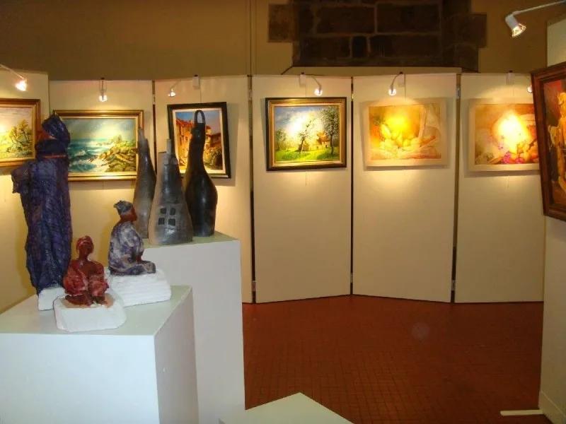 17ème Biennale de peinture et sculpture à Vire Normandie