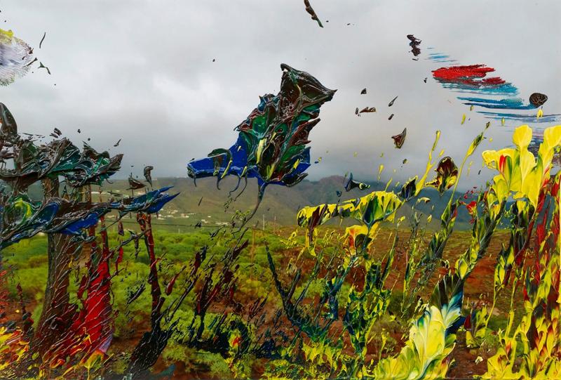 Gerhard Richter : Overpainted Photographs