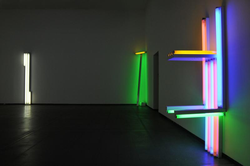 Dan Flavin : Des simples tubes fluorescents