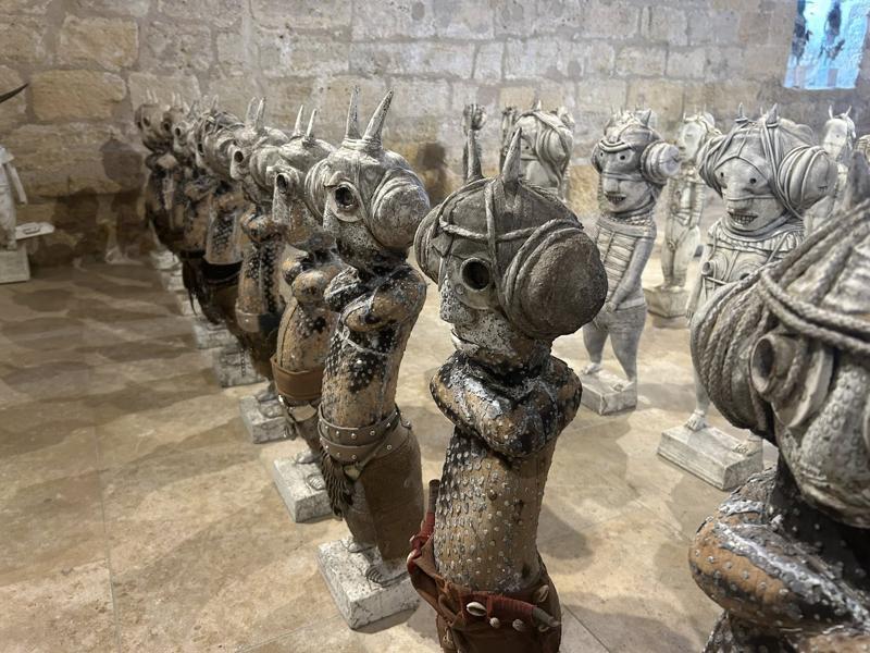 Exposition - Demonio (s)