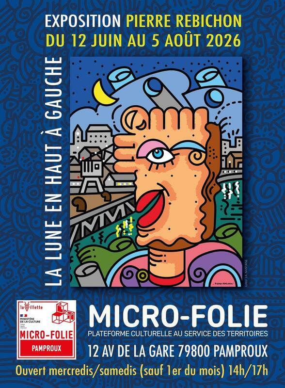 Exposition à la Micro-Folie de Pamproux : la lune en haut à gauche