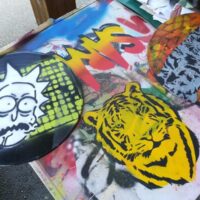 Ateliers street-art sur disques vinyles